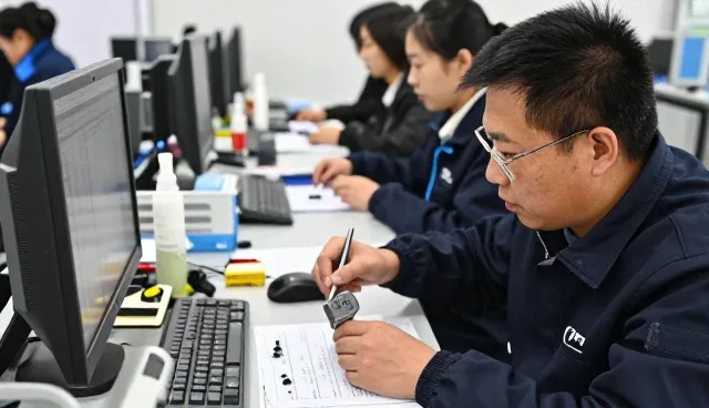 山东万彩金属制品有限公司打造适用于学校与医院的来料加工